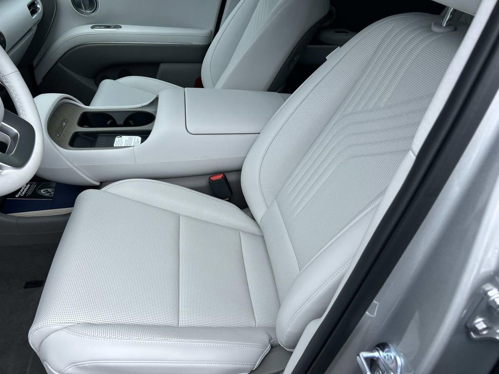 New 2026 Hyundai Palisade FWD Hybrid image 16