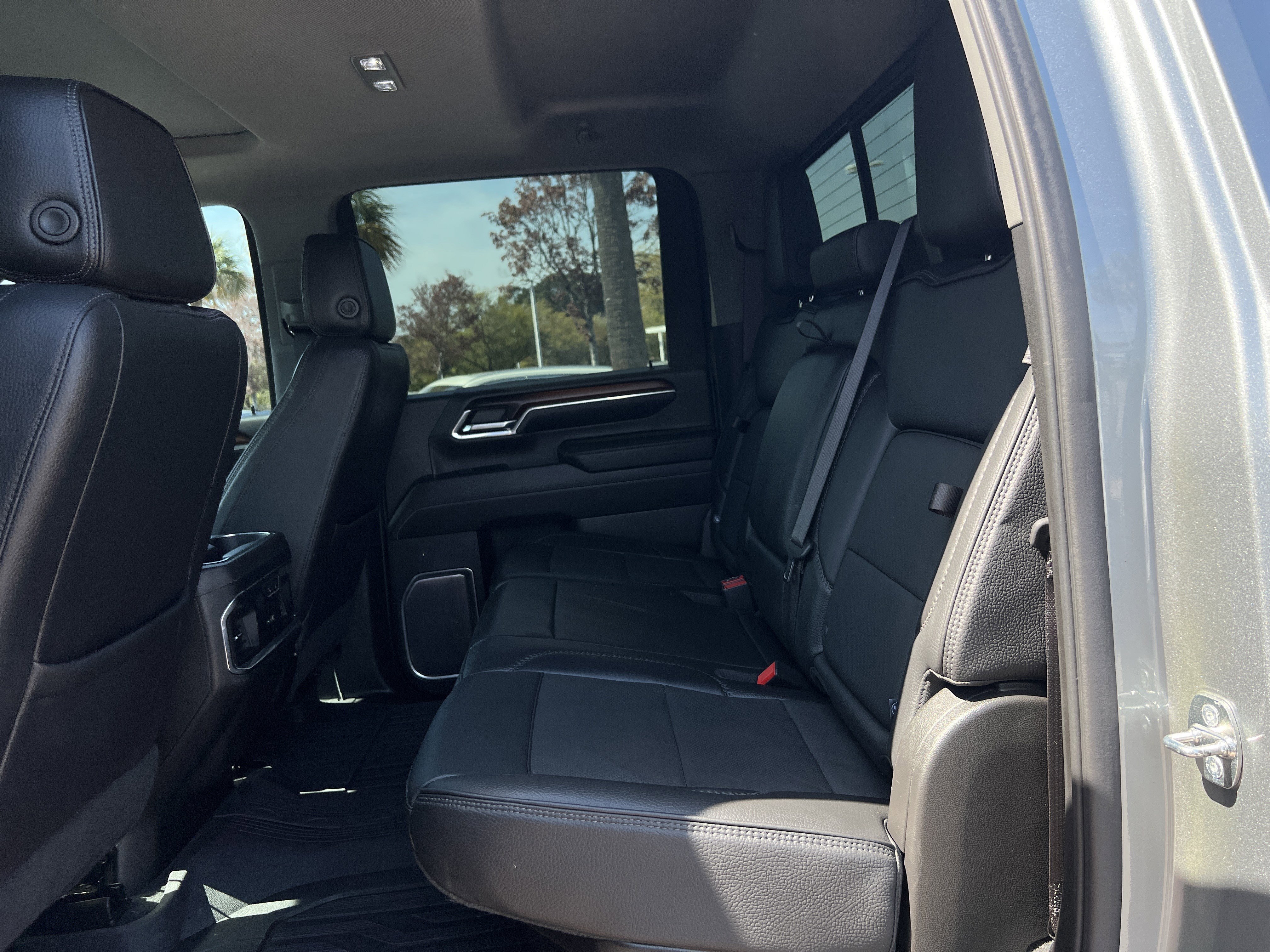 Used 2024 GMC Sierra 2500 Denali w/ Denali Reserve Package image 28