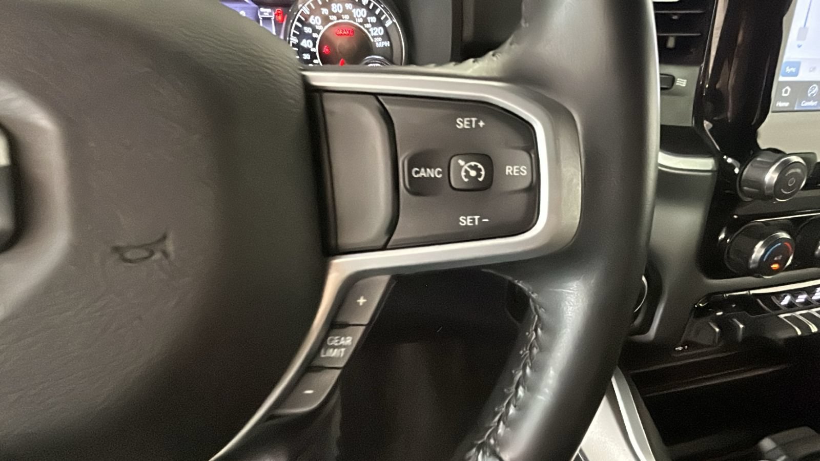 Used 2022 RAM 1500 Big Horn RWD image 20