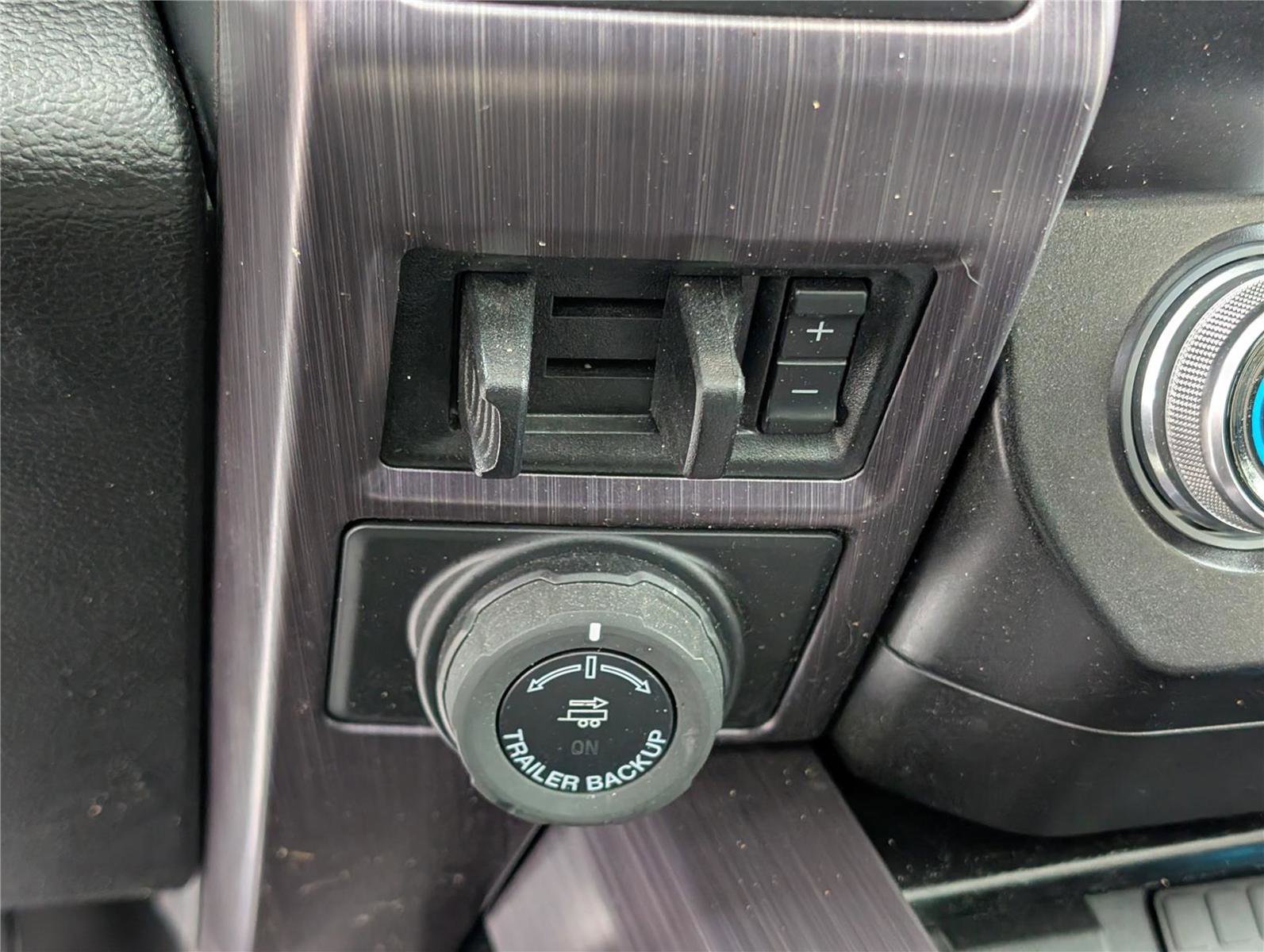 Used 2021 Ford F250 Limited image 29