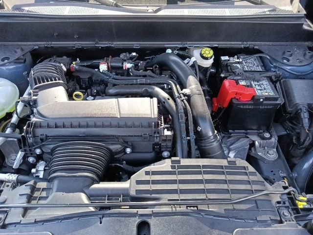 Certified 2025 Ford Maverick Tremor image 34