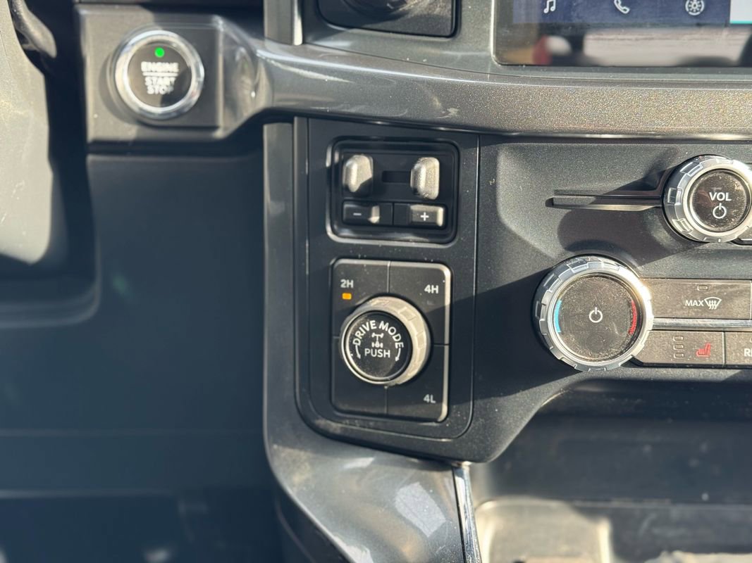 Used 2022 Ford F150 XLT w/ Equipment Group 302A High image 16