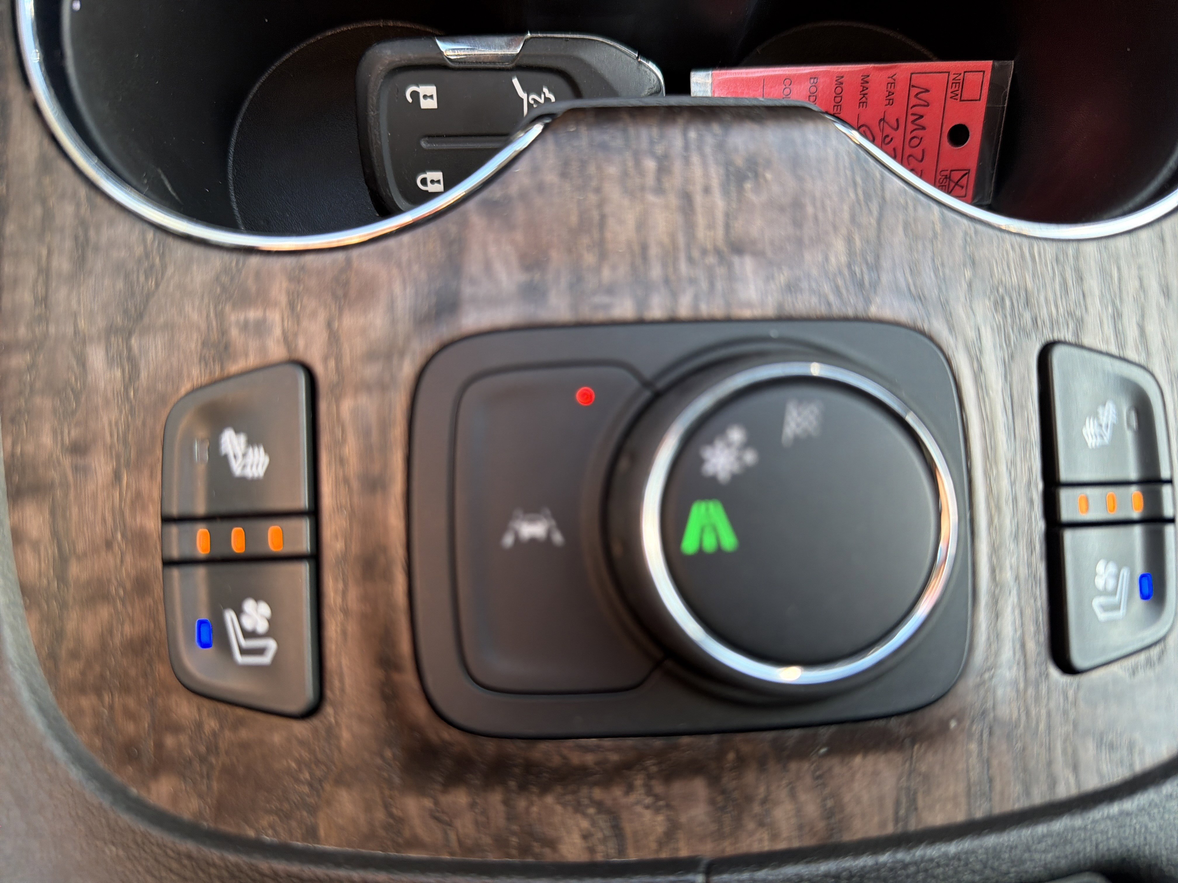 Used 2023 GMC Acadia Denali w/ Denali Technology Package image 43