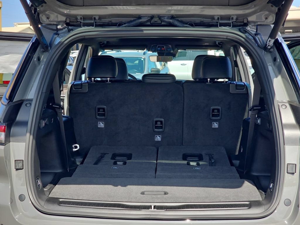 New 2027 Jeep Grand Cherokee L 4WD image 12
