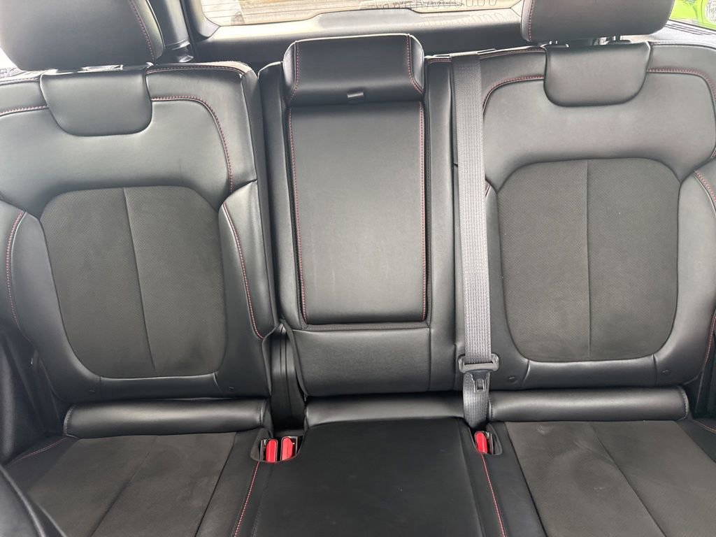 Used 2022 Jeep Grand Cherokee Trailhawk image 15