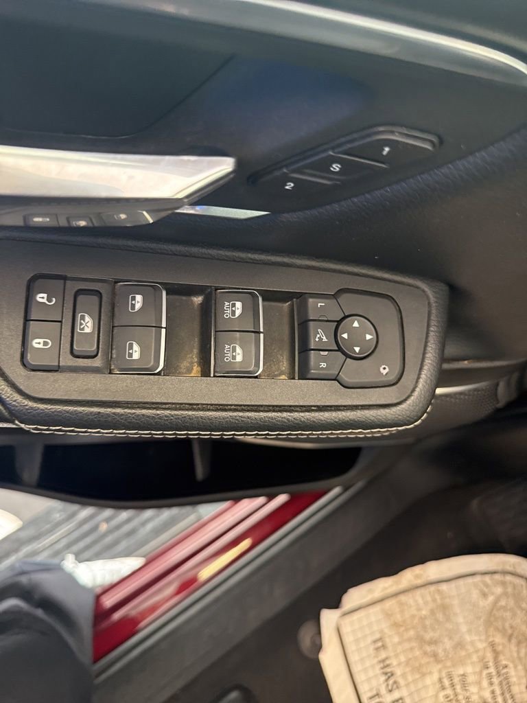 Used 2025 RAM 1500 Laramie w/ Laramie Southwest Edition AWD/4WD image 11