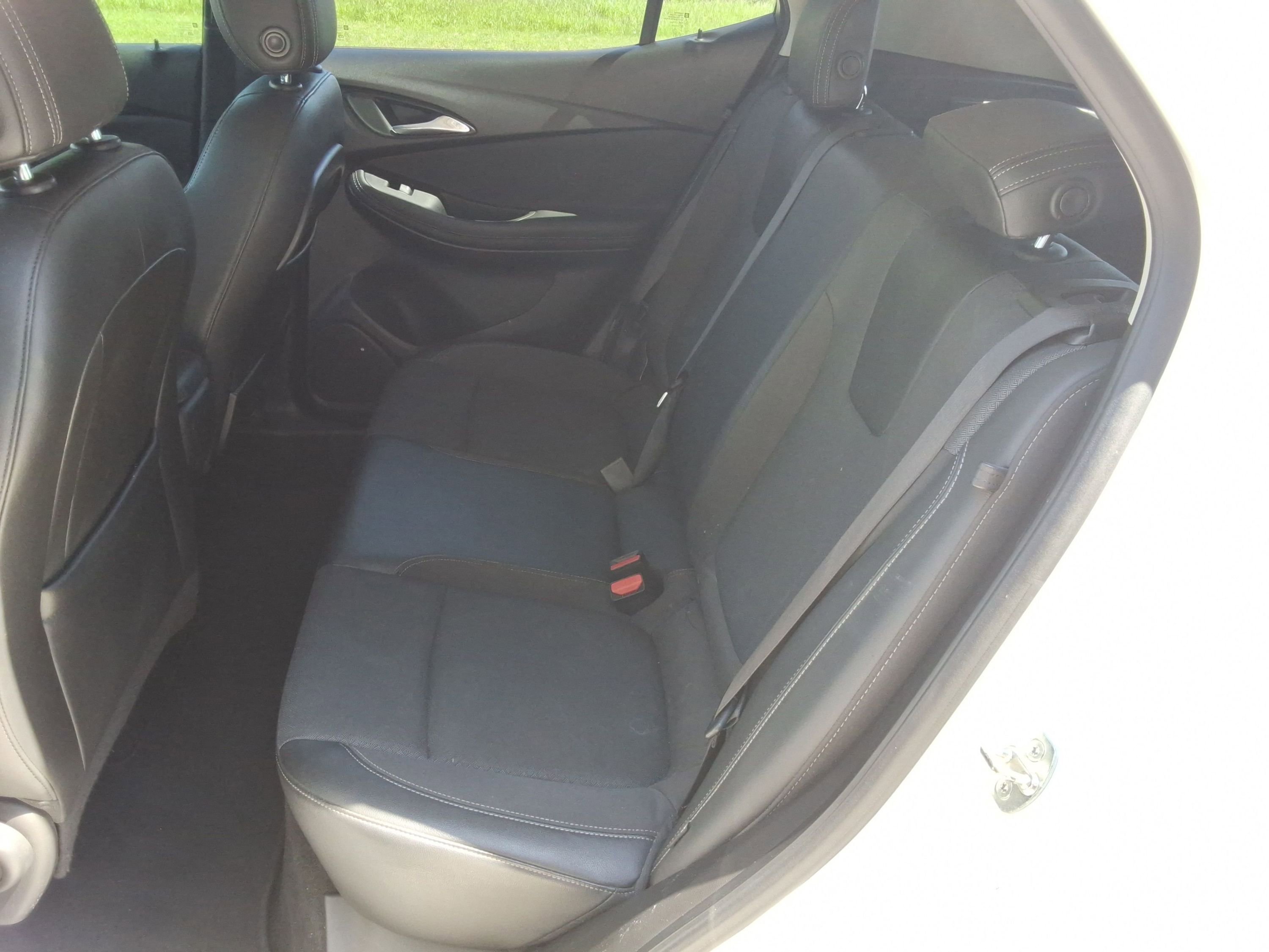 Used 2021 Buick Encore GX Preferred FWD image 28