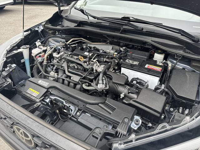 Used 2022 Toyota Corolla Cross LE image 27