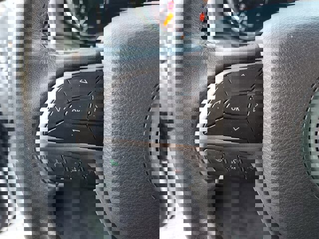 Used 2019 Jeep Grand Cherokee Altitude image 29