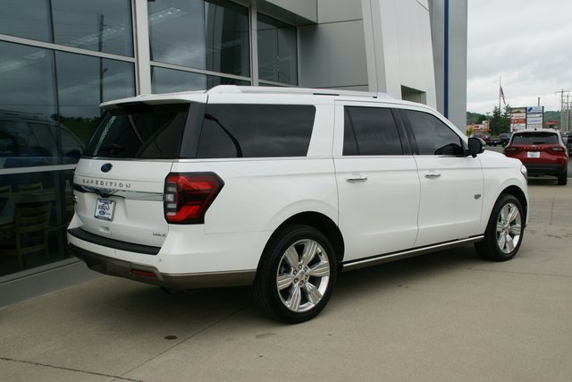 Used 2022 Ford Expedition Max King Ranch image 3