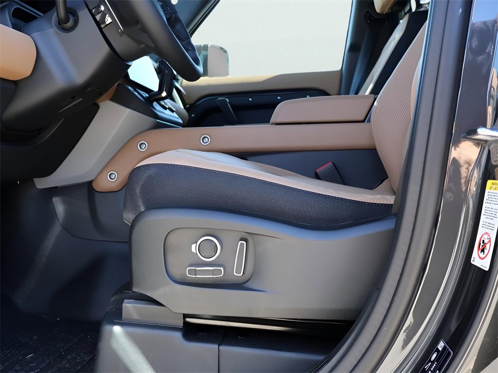 New 2026 Land Rover Defender 130 V8 image 37