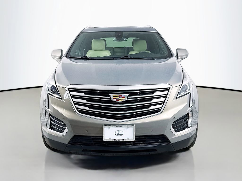 Used 2018 Cadillac XT5 Luxury w/ Driver Awareness Package image 2