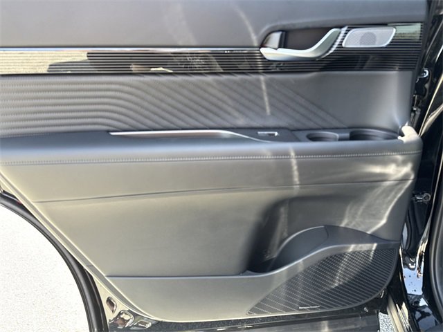 New 2025 Hyundai Palisade Calligraphy image 13