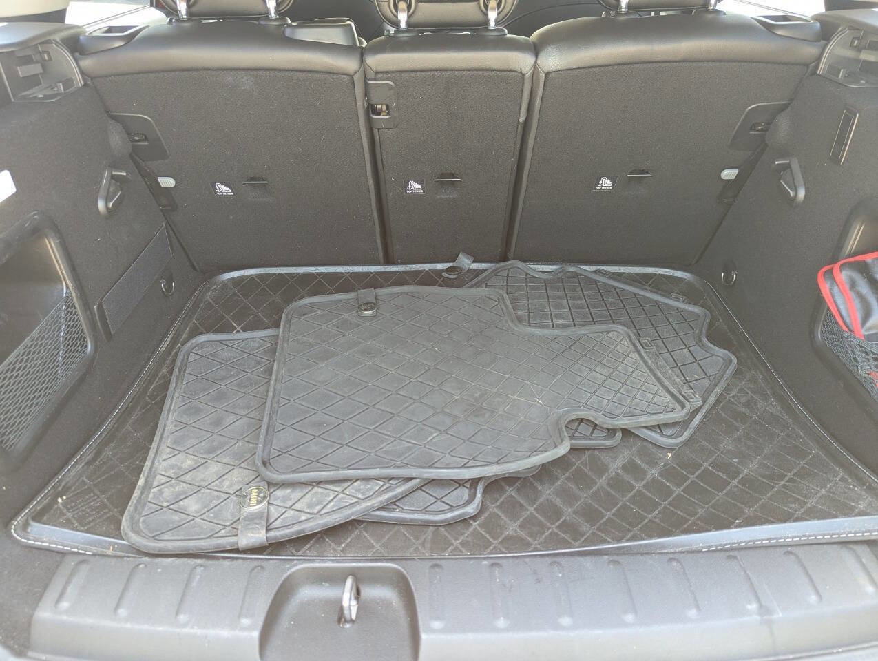 Used 2016 MINI Cooper Clubman FWD image 14