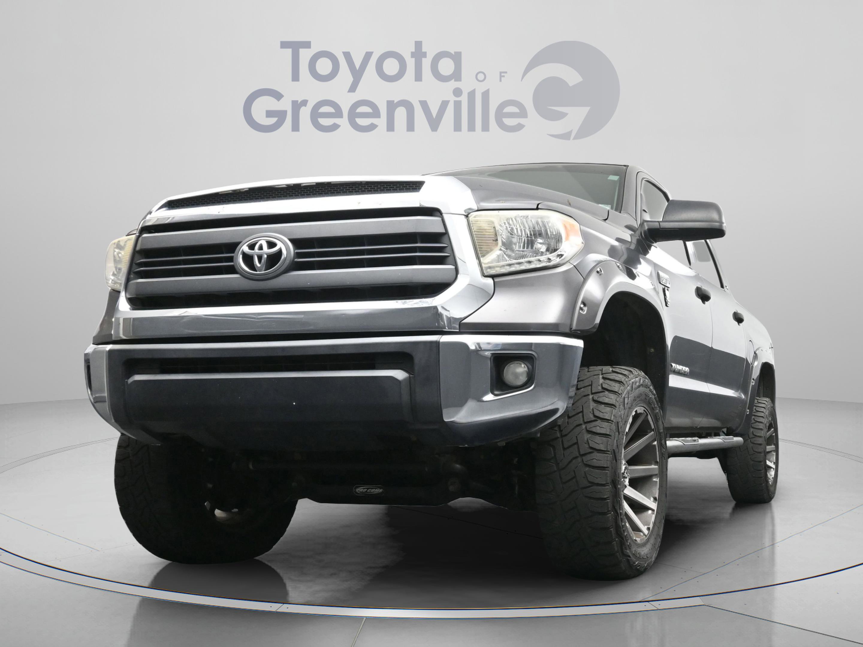 Used 2014 Toyota Tundra SR5 w/ SR5 Upgrade Package AWD/4WD image 16