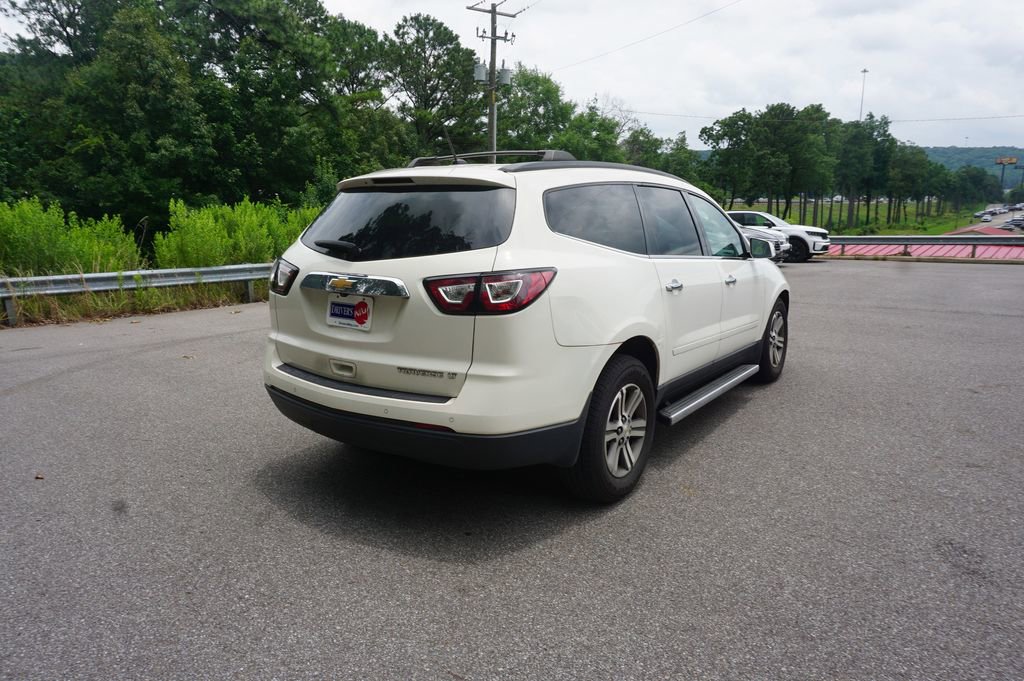 Used 2015 Chevrolet Traverse LT w/ LPO, 'HIT The Road' Package FWD image 24