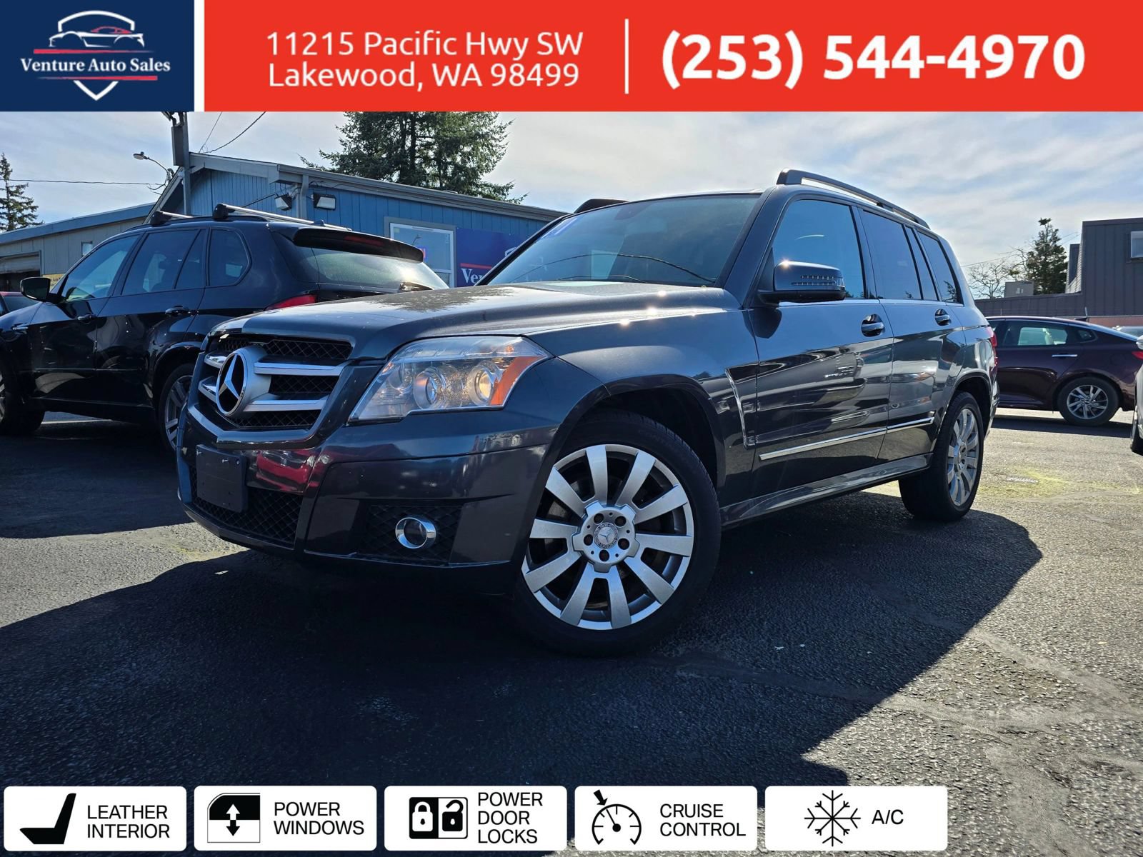 Used 2011 Mercedes-Benz GLK 350 4MATIC image 1
