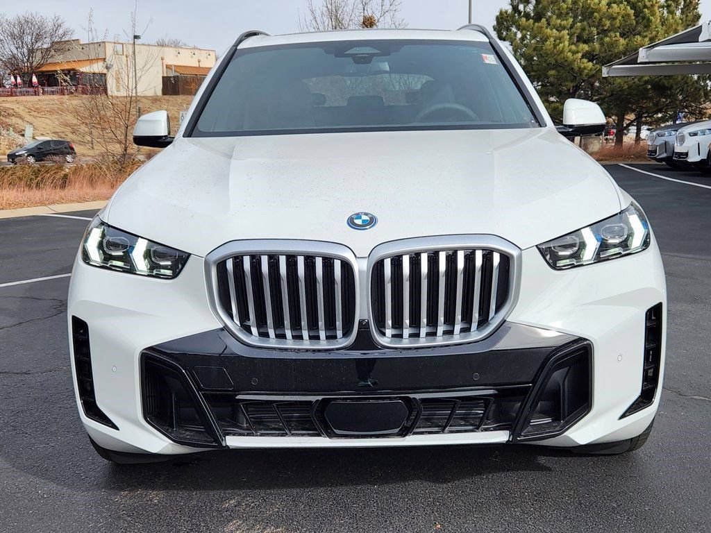 Used 2026 BMW X5 xDrive50e w/ M Sport Package AWD/4WD image 6