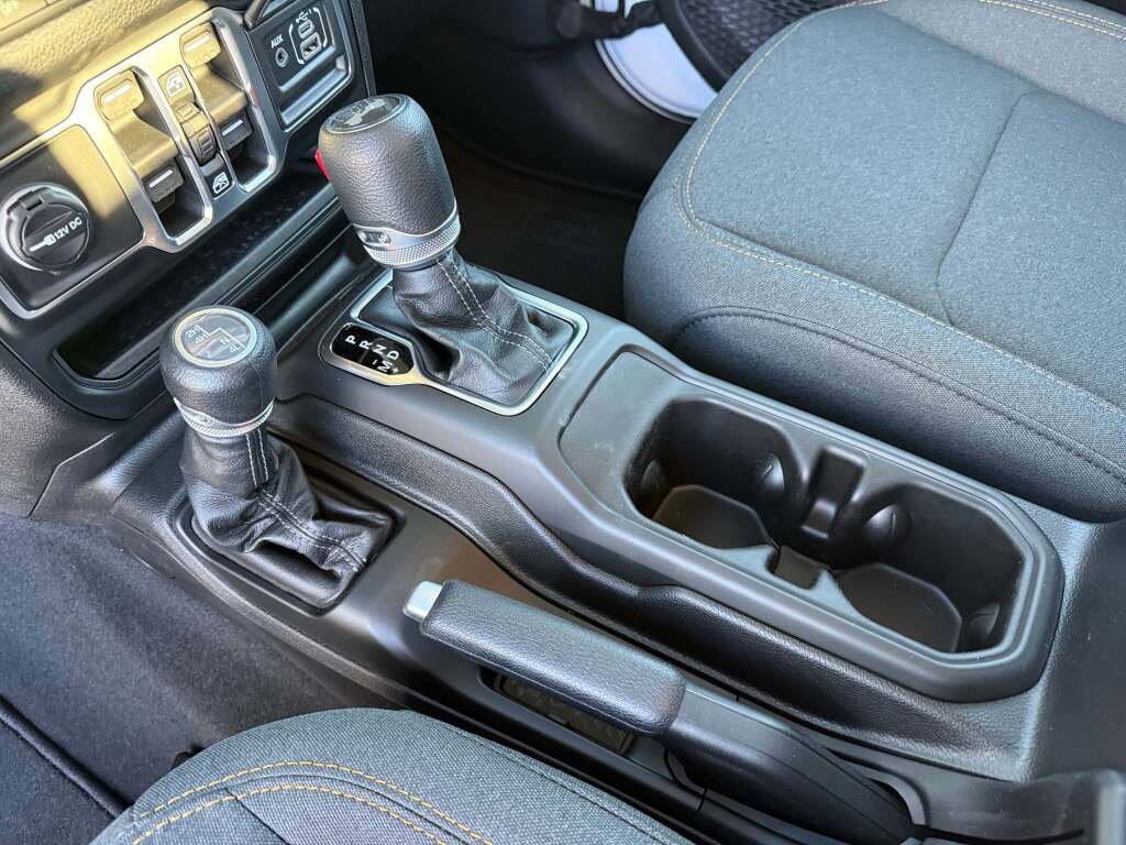 New 2026 Jeep Wrangler Sport S image 18