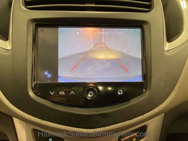 Used 2015 Chevrolet Trax LT w/ LT Sun and Sound Package image 18