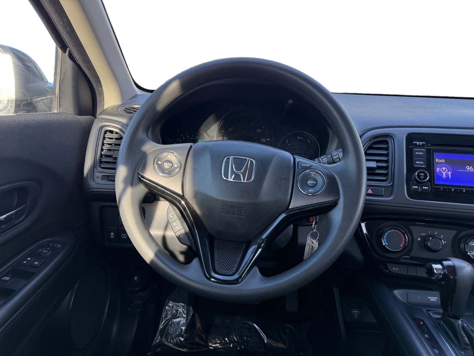 Used 2021 Honda HR-V LX image 12