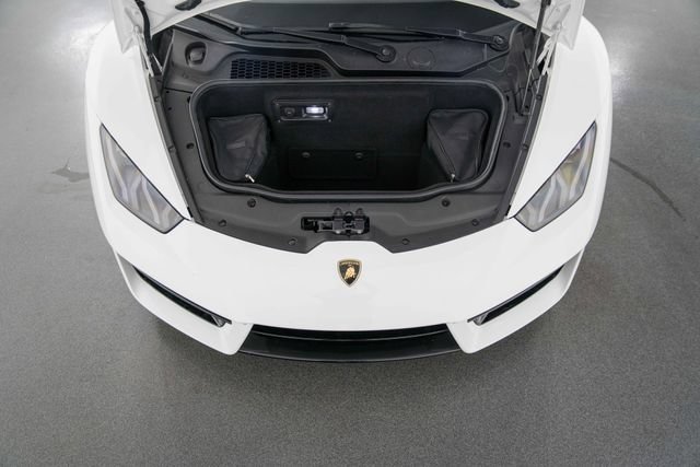 Used 2019 Lamborghini Huracan LP 580-2 RWD image 26
