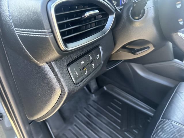 Used 2020 Hyundai Santa Fe Limited image 24