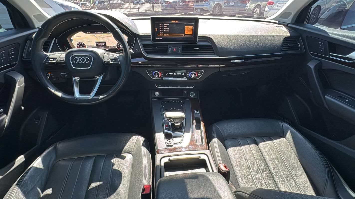 Used 2018 Audi Q5 2.0T Premium Plus w/ Premium Plus Package AWD/4WD image 22