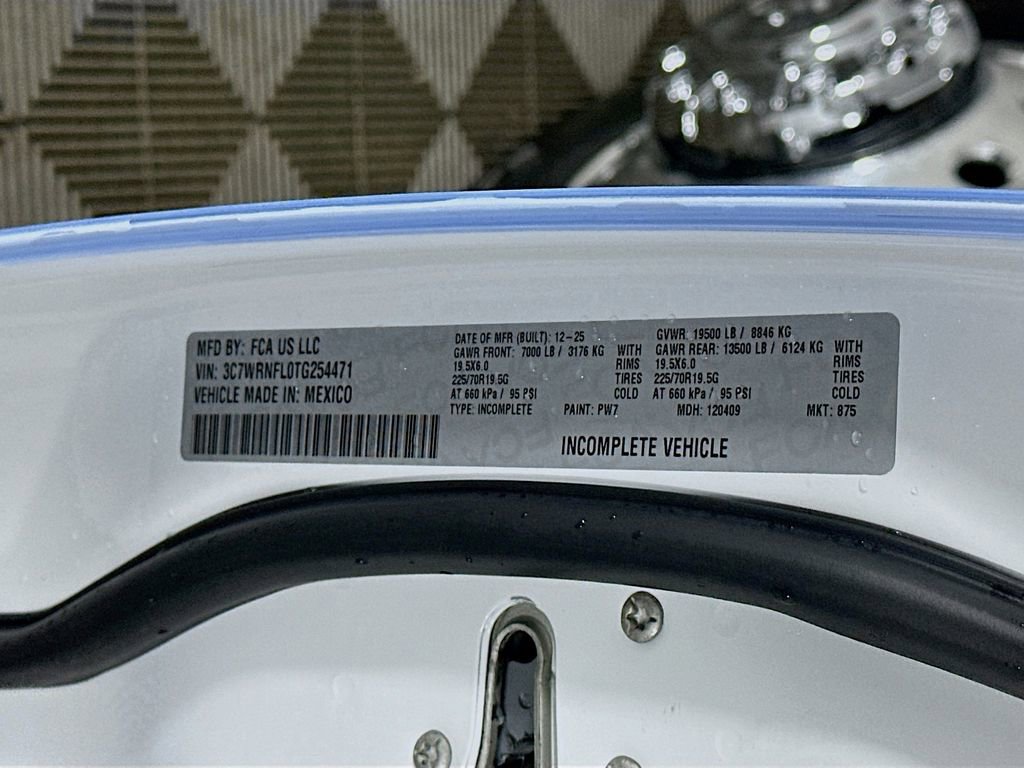 New 2026 RAM 5500 Tradesman w/ Chrome Appearance Group image 18