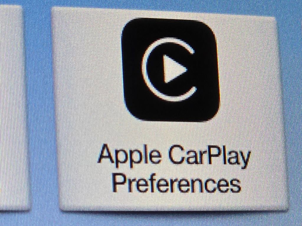 Used 2018 Ford Explorer Platinum image 5