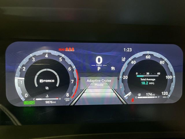 Used 2025 Toyota Tacoma Limited image 15