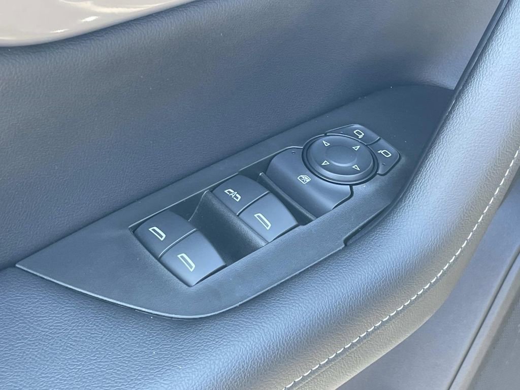 Used 2024 Chevrolet Blazer LT w/ Redline Edition FWD image 16
