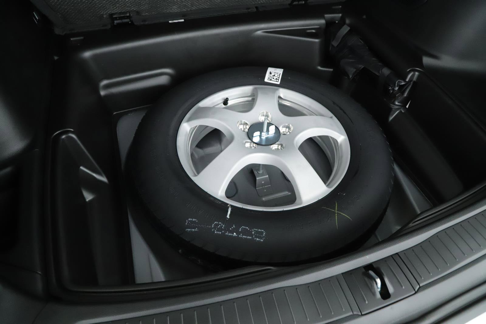 New 2026 Jeep Grand Cherokee Limited w/ Limited Altitude Package image 16