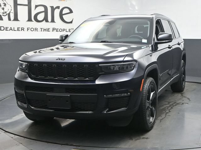Used 2024 Jeep Grand Cherokee L Limited w/ Black Appearance Package AWD/4WD image 7