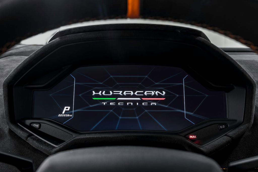 Used 2023 Lamborghini Huracan Tecnica image 14