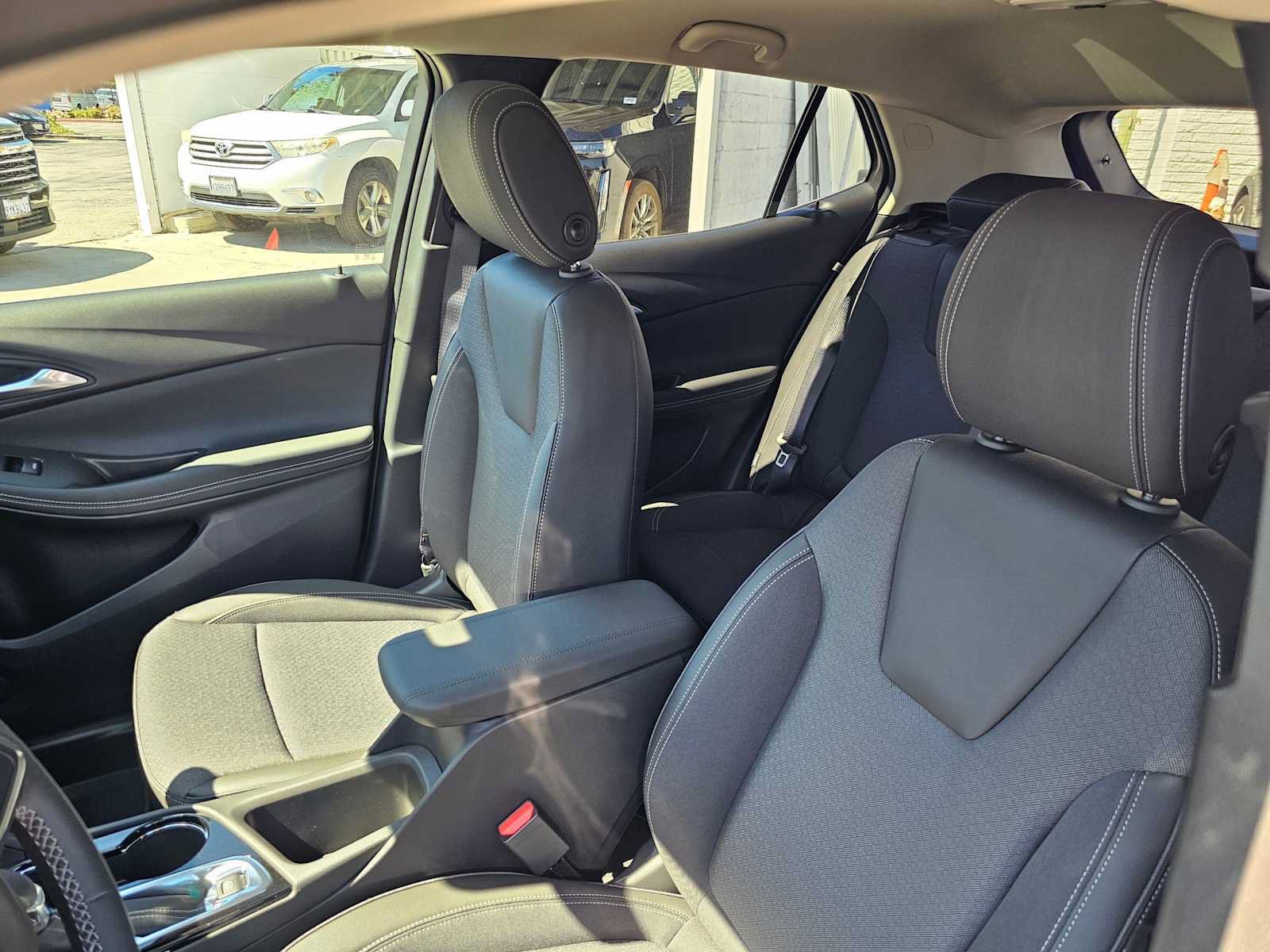 New 2026 Buick Encore GX Preferred w/ Comfort Package FWD image 21