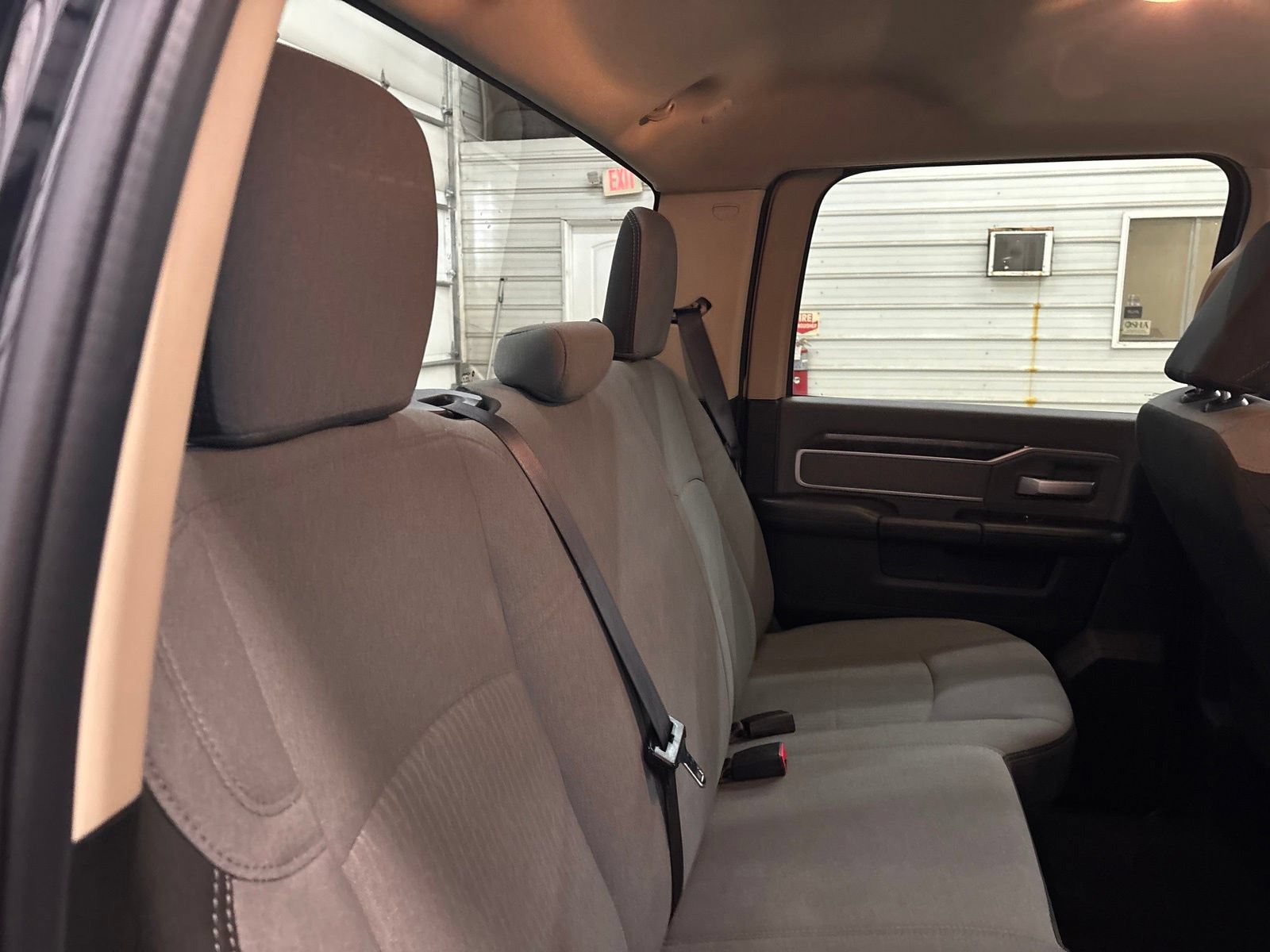 Used 2020 RAM 3500 Big Horn AWD/4WD image 32