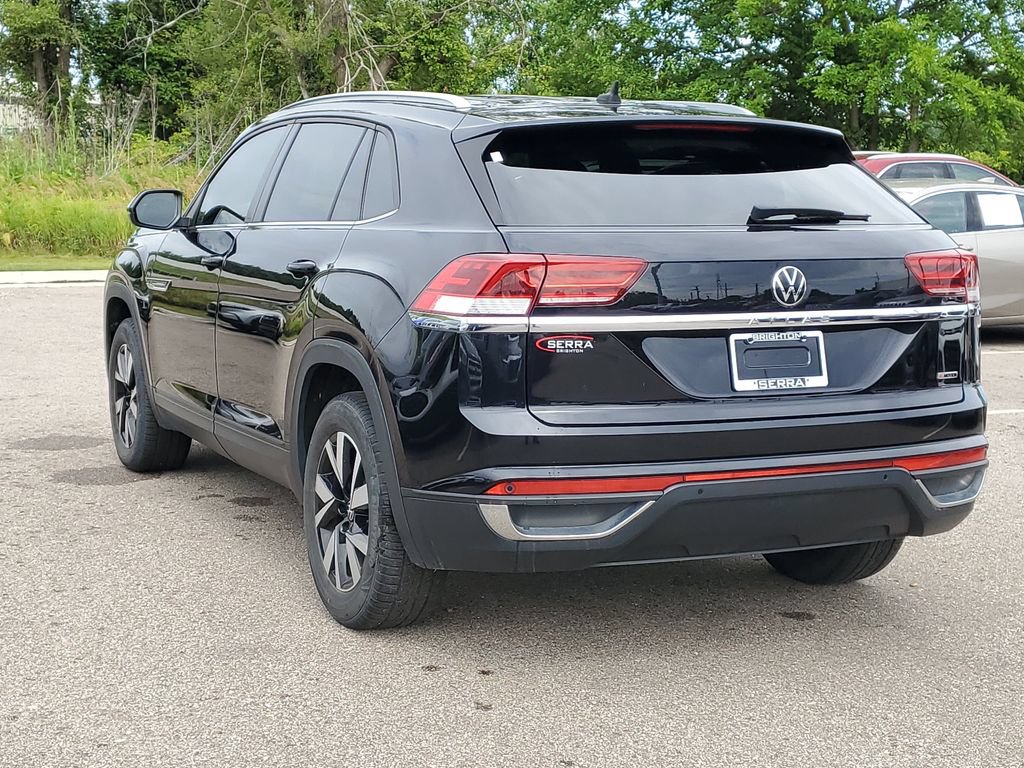 Used 2021 Volkswagen Atlas Cross Sport SE AWD/4WD image 2
