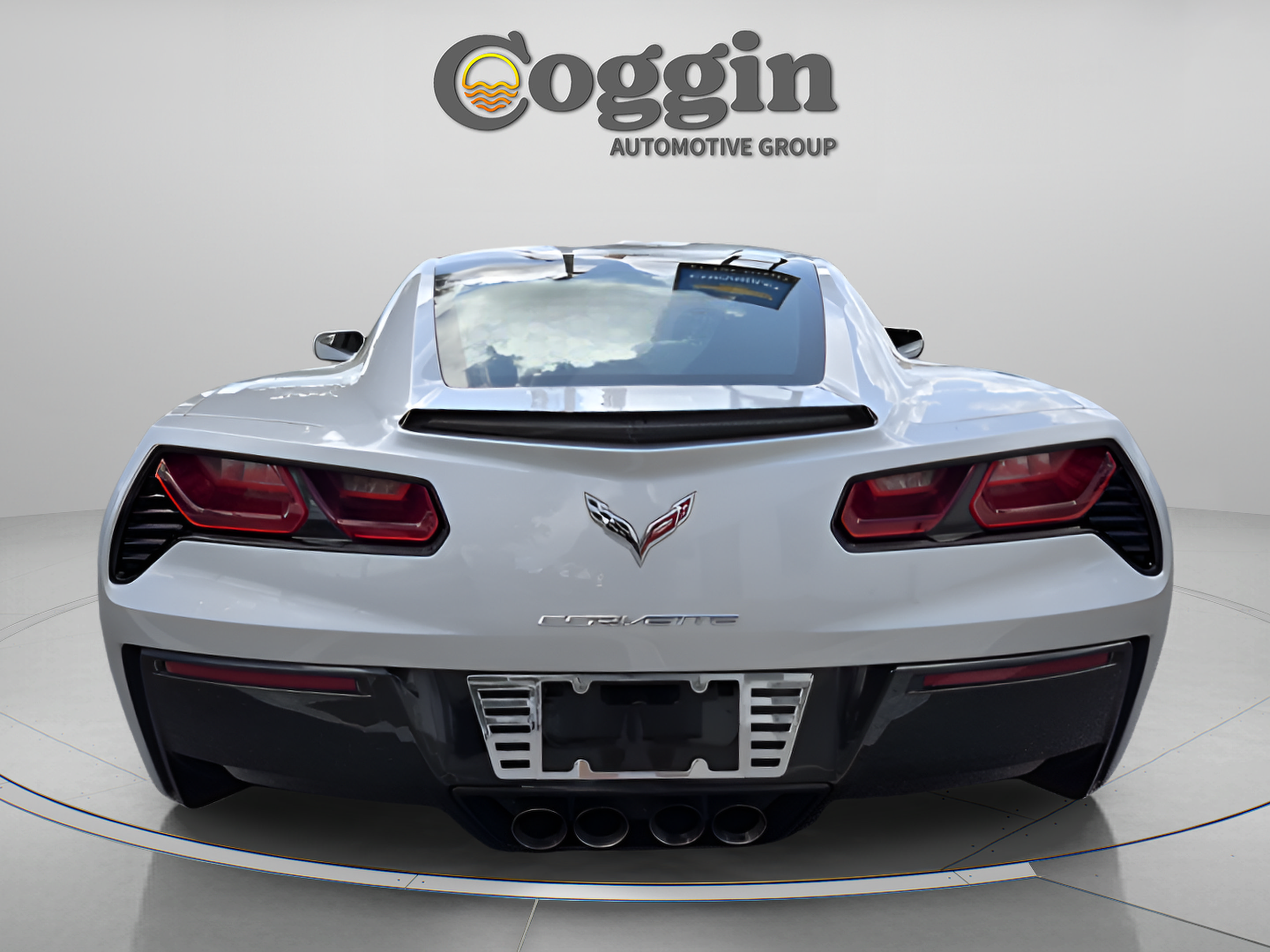 Used 2015 Chevrolet Corvette Stingray Coupe w/ 2LT Preferred Equipment Group RWD image 4