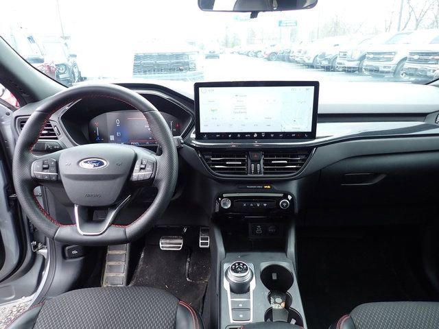 Used 2024 Ford Escape ST-Line w/ Tech Pack #1 image 12