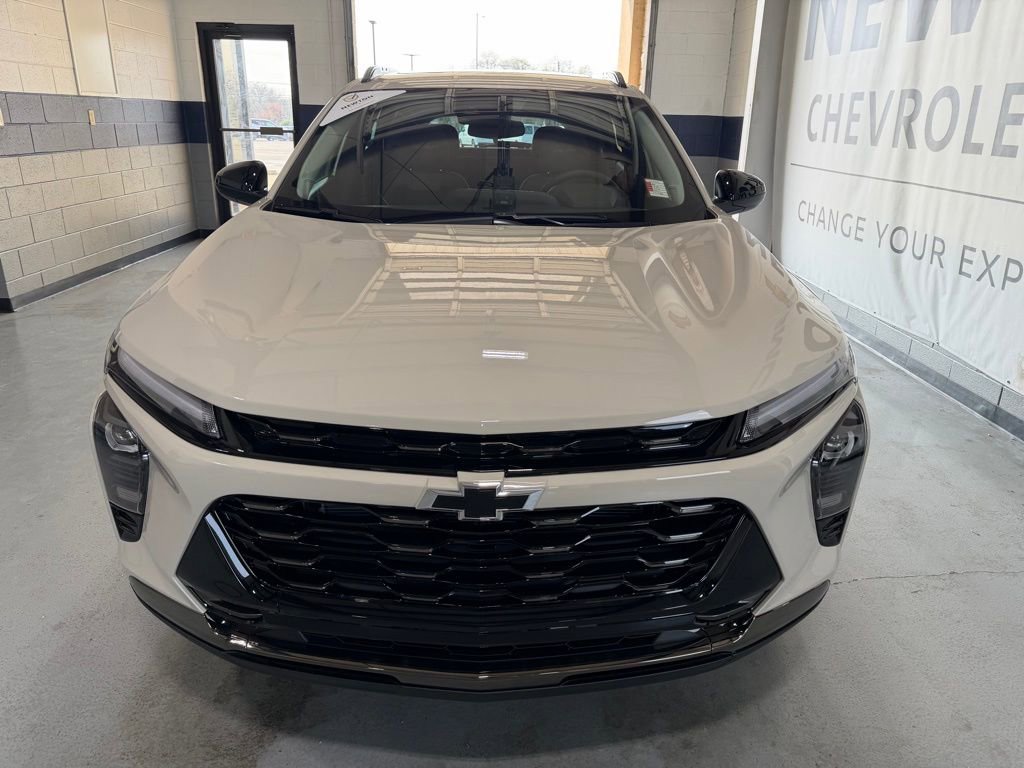 New 2026 Chevrolet Trax ACTIV w/ Sunroof Package image 37