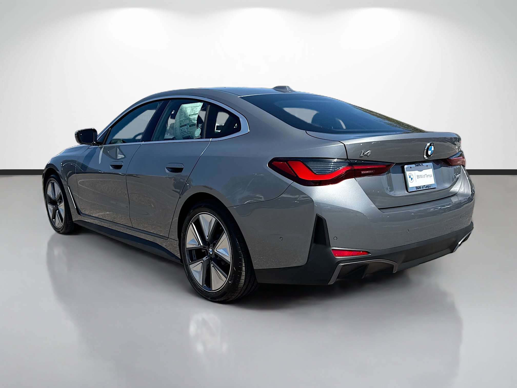 New 2026 BMW i4 eDrive40 w/ Parking Assistance Package image 5