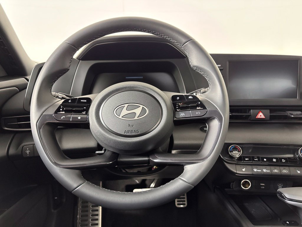 New 2026 Hyundai Elantra SEL Sport FWD image 21