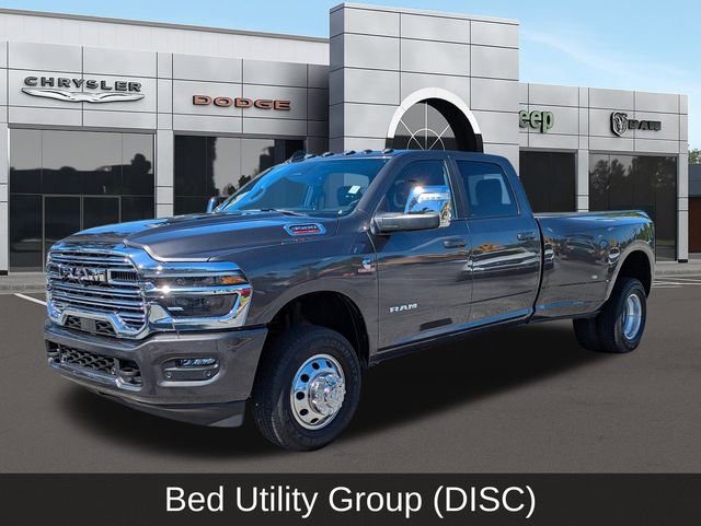 Used 2025 RAM 3500 Laramie image 8