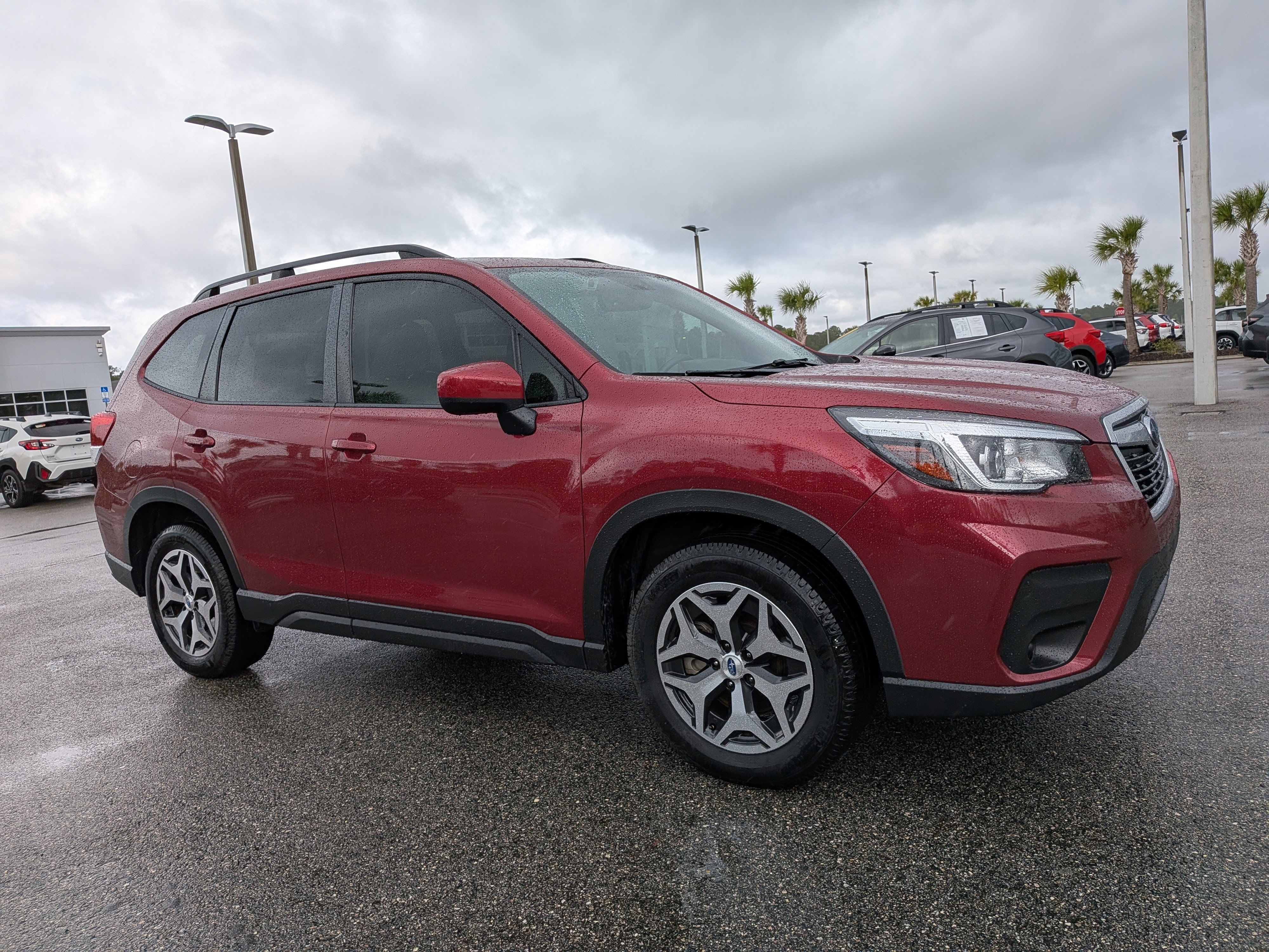 Used 2019 Subaru Forester Premium AWD/4WD image 2