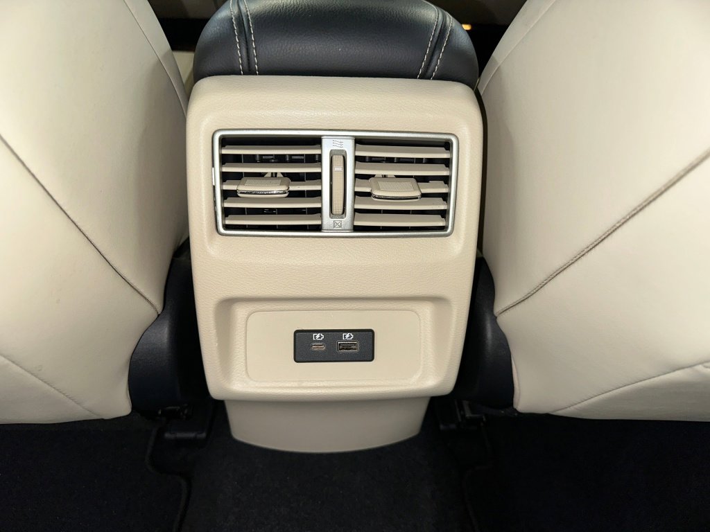 Used 2021 Nissan Maxima Platinum w/ Sport Mat Group image 19