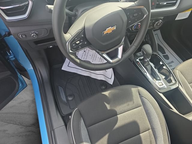 New 2026 Chevrolet TrailBlazer LT w/ LT Cold Weather Package AWD/4WD image 16