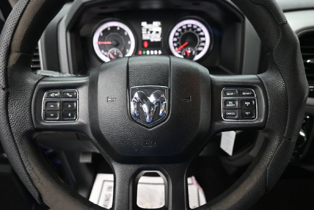 Used 2018 RAM 1500 Express w/ Express Value Package AWD/4WD image 13
