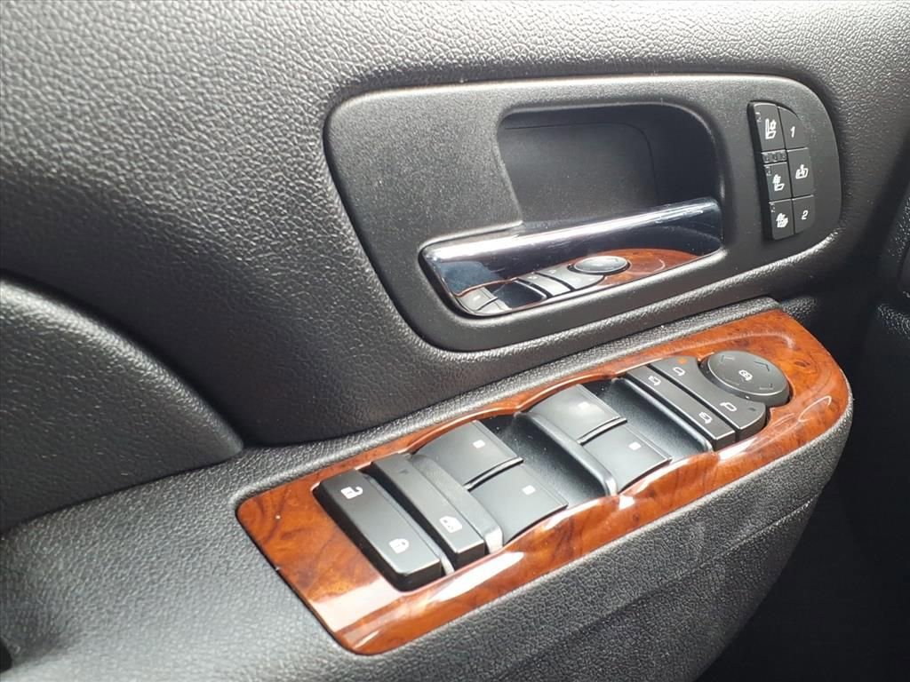 Used 2011 Chevrolet Tahoe LTZ image 24