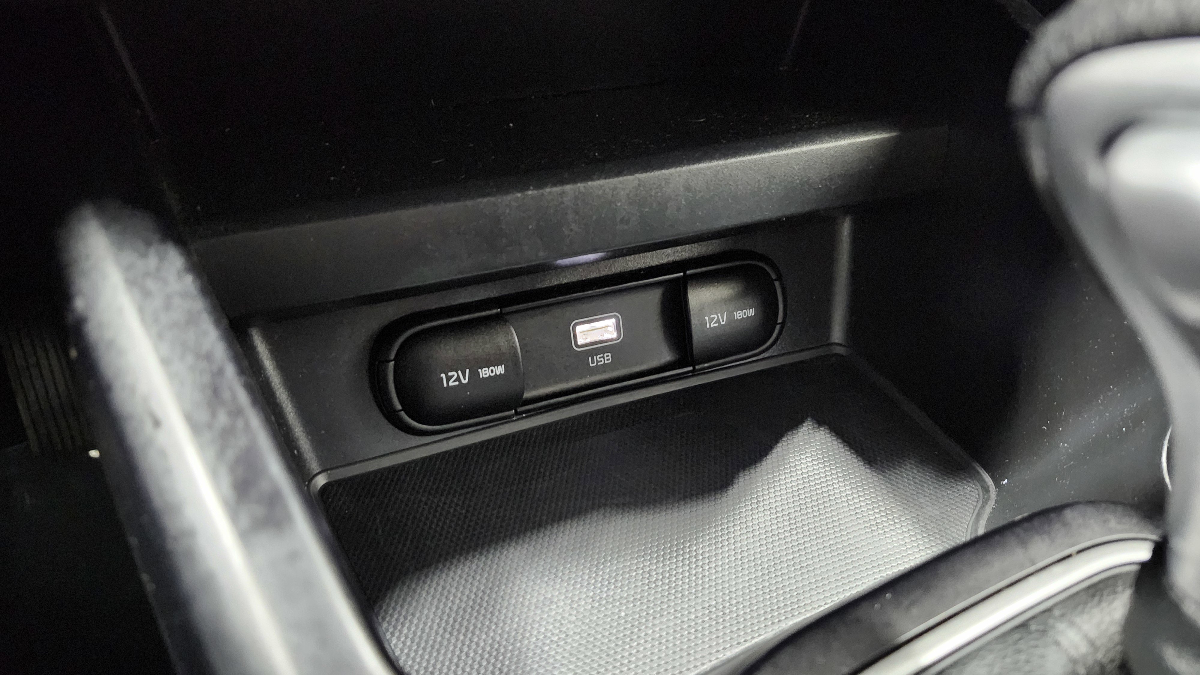 Used 2024 Kia Soul LX w/ Option Group 015 image 6